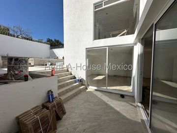 Casa en venta Cumbres del Lago 3 habitaciones FVR