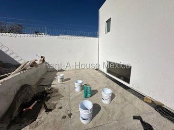 Casa en venta Cumbres del Lago 3 habitaciones FVR