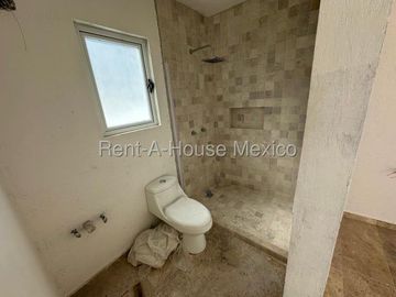 Casa en venta Cumbres del Lago 3 habitaciones FVR