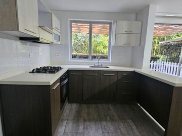 Oportunidad unica, casa campestre en conjunto sector Florida, Manizales