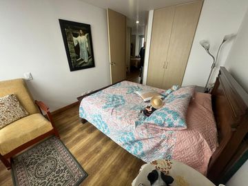 VENDO AMPLIO APARTAMENTO 3 ALCOBAS CON ASCENSOR, AV SANTANDER, MANIZALES.