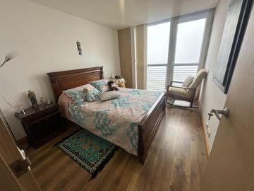 VENDO AMPLIO APARTAMENTO 3 ALCOBAS CON ASCENSOR, AV SANTANDER, MANIZALES.