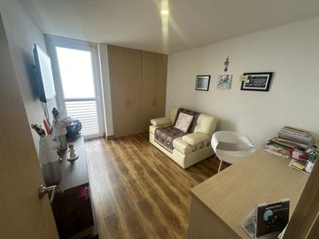 VENDO AMPLIO APARTAMENTO 3 ALCOBAS CON ASCENSOR, AV SANTANDER, MANIZALES.