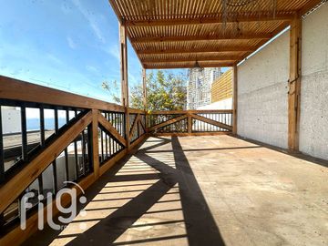 VENDO EXCELENTE CASA EN IQUIQUE