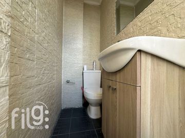 VENDO EXCELENTE CASA EN IQUIQUE