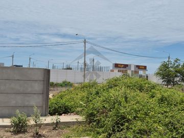 REMATE DE TERRENO EN URBANIZACIÓN LA ENSENADA PRIMERA ETAPA – PIMENTEL