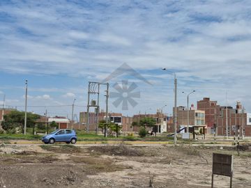 REMATE DE TERRENO EN URBANIZACIÓN LA ENSENADA PRIMERA ETAPA – PIMENTEL