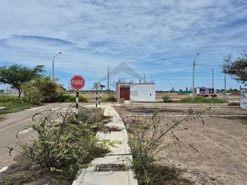 REMATE DE TERRENO EN URBANIZACIÓN LA ENSENADA PRIMERA ETAPA – PIMENTEL