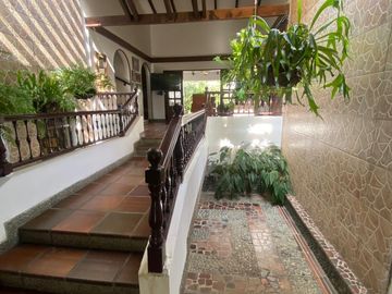 SE VENDE CASA CAMPESTRE EN CIUDAD JARDÍN