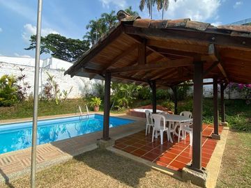 SE VENDE CASA CAMPESTRE EN CIUDAD JARDÍN