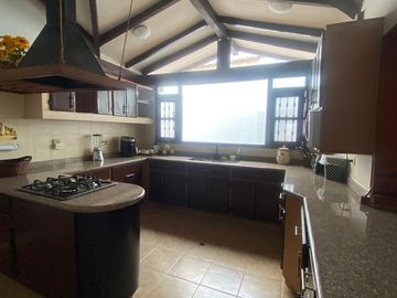 SE VENDE CASA CAMPESTRE EN CIUDAD JARDÍN