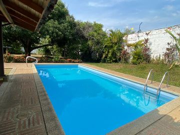 SE VENDE CASA CAMPESTRE EN CIUDAD JARDÍN