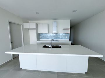 DEPARTAMENTO CRISTAL BAY 1801