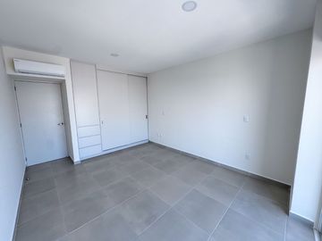 DEPARTAMENTO CRISTAL BAY 1801
