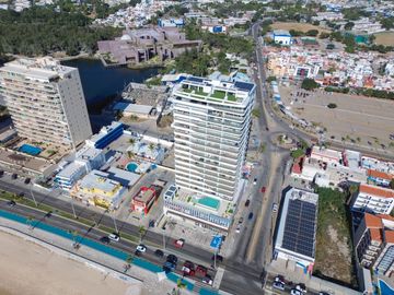 DEPARTAMENTO CRISTAL BAY 1801