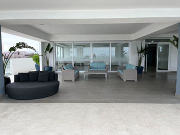 DEPARTAMENTO CRISTAL BAY 1801
