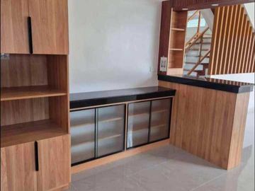 STUNNING BRAND NEW HOUSE FOR SALE IN SOUTH FORBES