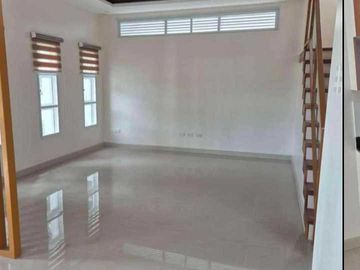 STUNNING BRAND NEW HOUSE FOR SALE IN SOUTH FORBES
