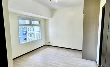 Rent to Own 2 Bedroom Corner Unit with Balcony at the Trion Residences BGC