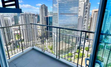 Rent to Own 2 Bedroom Corner Unit with Balcony at the Trion Residences BGC