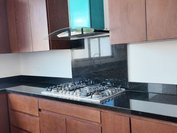 CASA EN VENTA ÙNICA LIVING, MÈRIDA, YUCATÀN. 4 RECAMARÀS EN EXCLUSIVO COMPLEJO RESIDENCIAL