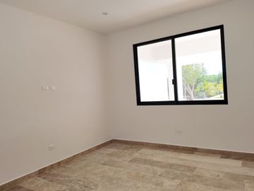 CASA EN VENTA ÙNICA LIVING, MÈRIDA, YUCATÀN. 4 RECAMARÀS EN EXCLUSIVO COMPLEJO RESIDENCIAL
