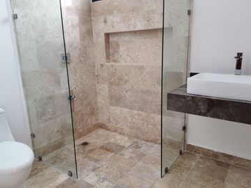 CASA EN VENTA ÙNICA LIVING, MÈRIDA, YUCATÀN. 4 RECAMARÀS EN EXCLUSIVO COMPLEJO RESIDENCIAL