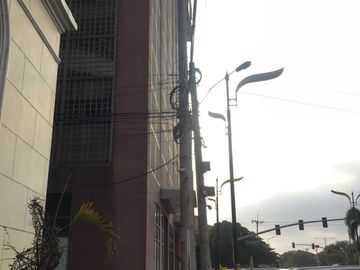 Executive Studio Infront Of US Embassy Beside Rizal Park