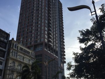 Executive Studio Infront Of US Embassy Beside Rizal Park