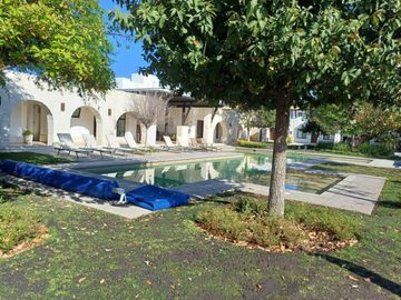 Casa en venta en Torre de Piedra, impecable muy cerca de Antea, por el salitre