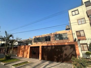 VENDO CASA PARA REMODELAR DE 306M2 EN URB. NEPTUNO / SANTIAGO DE SURCO