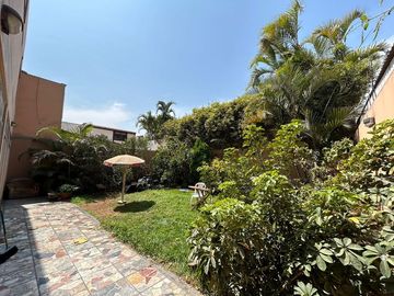 VENDO CASA PARA REMODELAR DE 306M2 EN URB. NEPTUNO / SANTIAGO DE SURCO