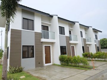 Olivarez Homes Southwoods Townhouse for Sale near Southwoods City in Biñan Laguna