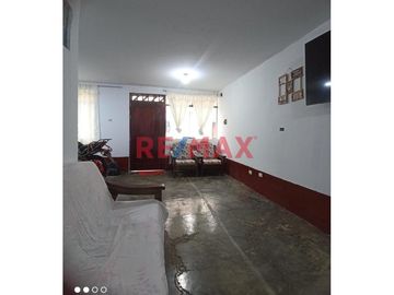 1118843 Casa En Angamos Con 2 Deparatmentos A 5 Cdras De La Av Néstor Gambeta Ventanilla