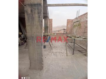 1118843 Casa En Angamos Con 2 Deparatmentos A 5 Cdras De La Av Néstor Gambeta Ventanilla