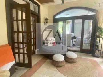 4BR Italian Inspired Portofino South Home