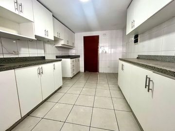 Ocasión por viaje‼️ departamento de 4 dormitorios CON LINDA TERRAZA.