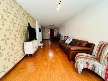 ‼️ Ocasión por viaje‼️ Vendo lindo y amplio Departamento de 4 dormitorios