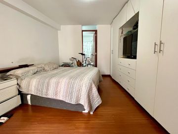 ‼️ Ocasión por viaje‼️ Vendo lindo y amplio Departamento de 4 dormitorios
