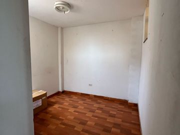 HERMOSA CASA EN ESQUINA EN VENTA - LA PERLA CALLAO