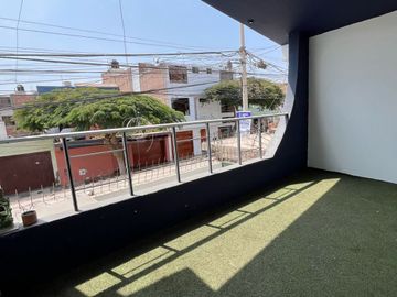 HERMOSA CASA EN ESQUINA EN VENTA - LA PERLA CALLAO