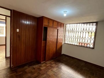 HERMOSA CASA EN ESQUINA EN VENTA - LA PERLA CALLAO