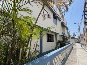 HERMOSA CASA EN ESQUINA EN VENTA - LA PERLA CALLAO