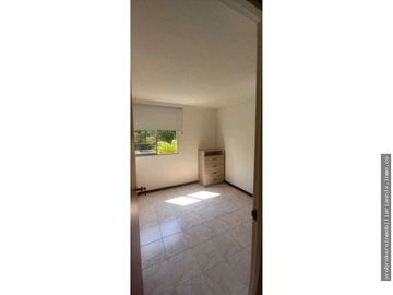 VENDO APARTAMENTO EN VALLE DEL LILI