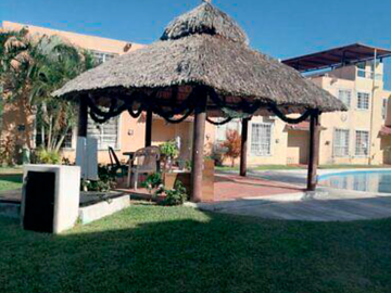 VENTA DE CASA EN FRACC JOYAS DEL MARQUES LLANO LARGO, ACAPULCO DE JUÁREZ, GUERREO.