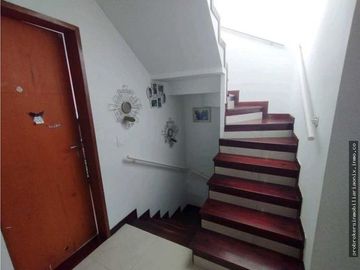 SE VENDE CASA ESQUINERA EXTERNA BARRIO CANEY