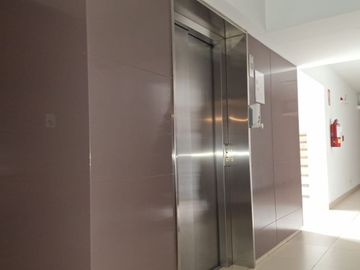 Venta De Departamento En Primer Piso Urb.La Aurora Surco