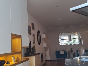 Venta De Departamento En Primer Piso Urb.La Aurora Surco