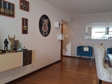 Venta De Departamento En Primer Piso Urb.La Aurora Surco