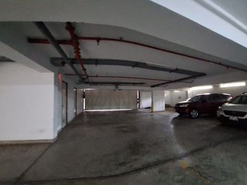 Venta De Departamento En Primer Piso Urb.La Aurora Surco